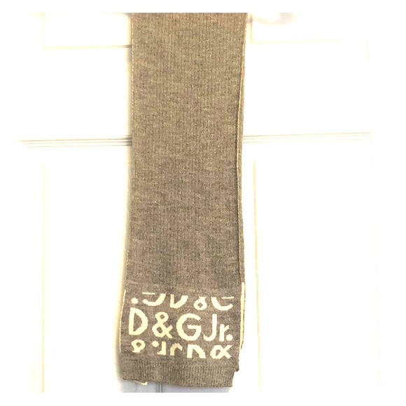 Dolce & Gabbana Juniors Unisex Kids Grey Scarf - Picture 1 of 7